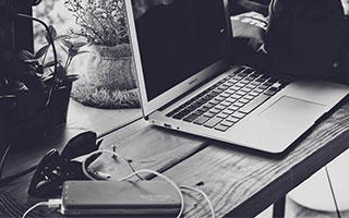 爱游戏体育APP下载-英超冠军悬念：剧情跌宕，精彩不断！，英超冠军分析